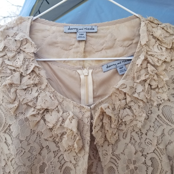 2pc lace dress with jacket. Dress size 16. Danny & Nicole. Light taupe - Picture 2 of 11